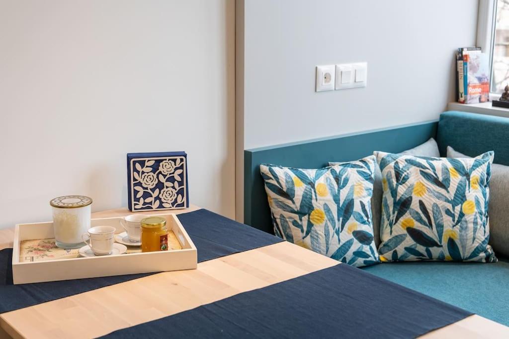 Apartment Modern & Stylish Sea With Parking
